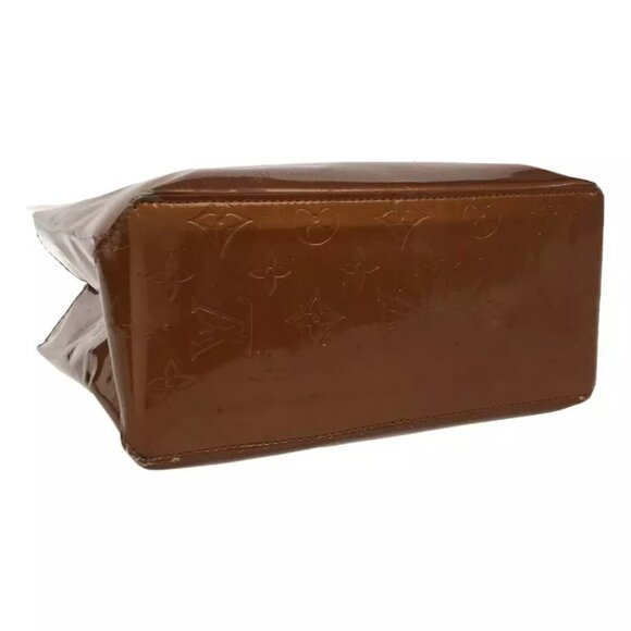 LOUIS VUITTON Reade PM Bronze Monogram Vernis Handbag - Picture 4 of 13